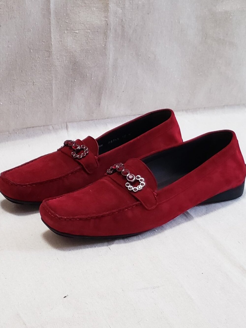 Stuart Weitzman Women Size 12M Burgundy Suede Crystal Embellished Slides Loafers